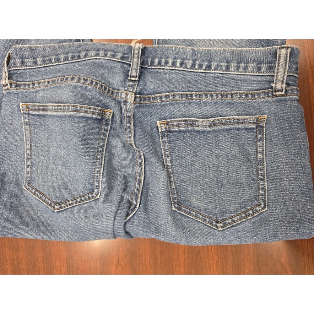 Gap 1969 Jeans Women Size 8 Medium Wash Straight Leg Stretch Cotton Denim Mid - Picture 2 of 8
